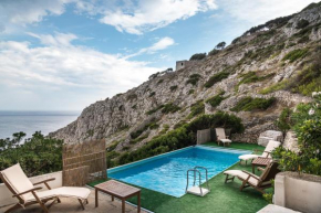 Villa On Seaside With Pool, Puglia
